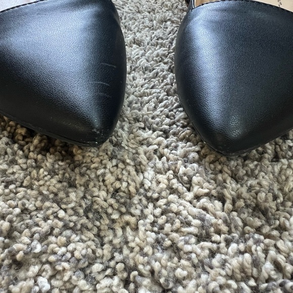 Jessica Simpson chain strap flats - Picture 5 of 7